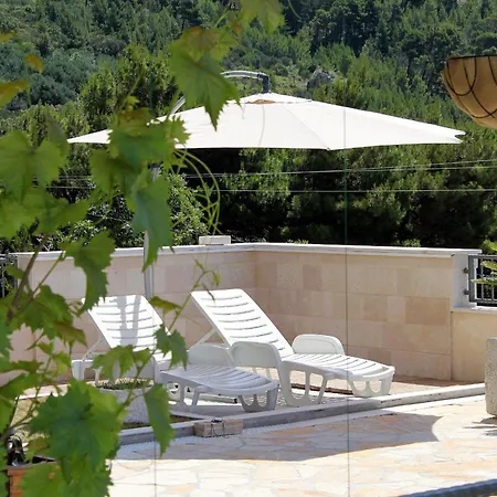 House With A Swimming Pool Kotisina, - 6808 Casa vacanze