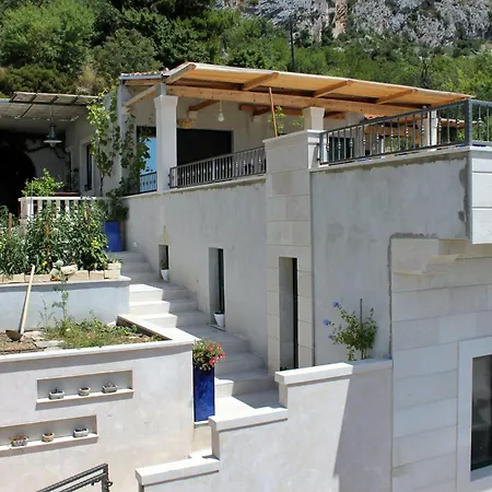Casa vacanze House With A Swimming Pool Kotisina, - 6808